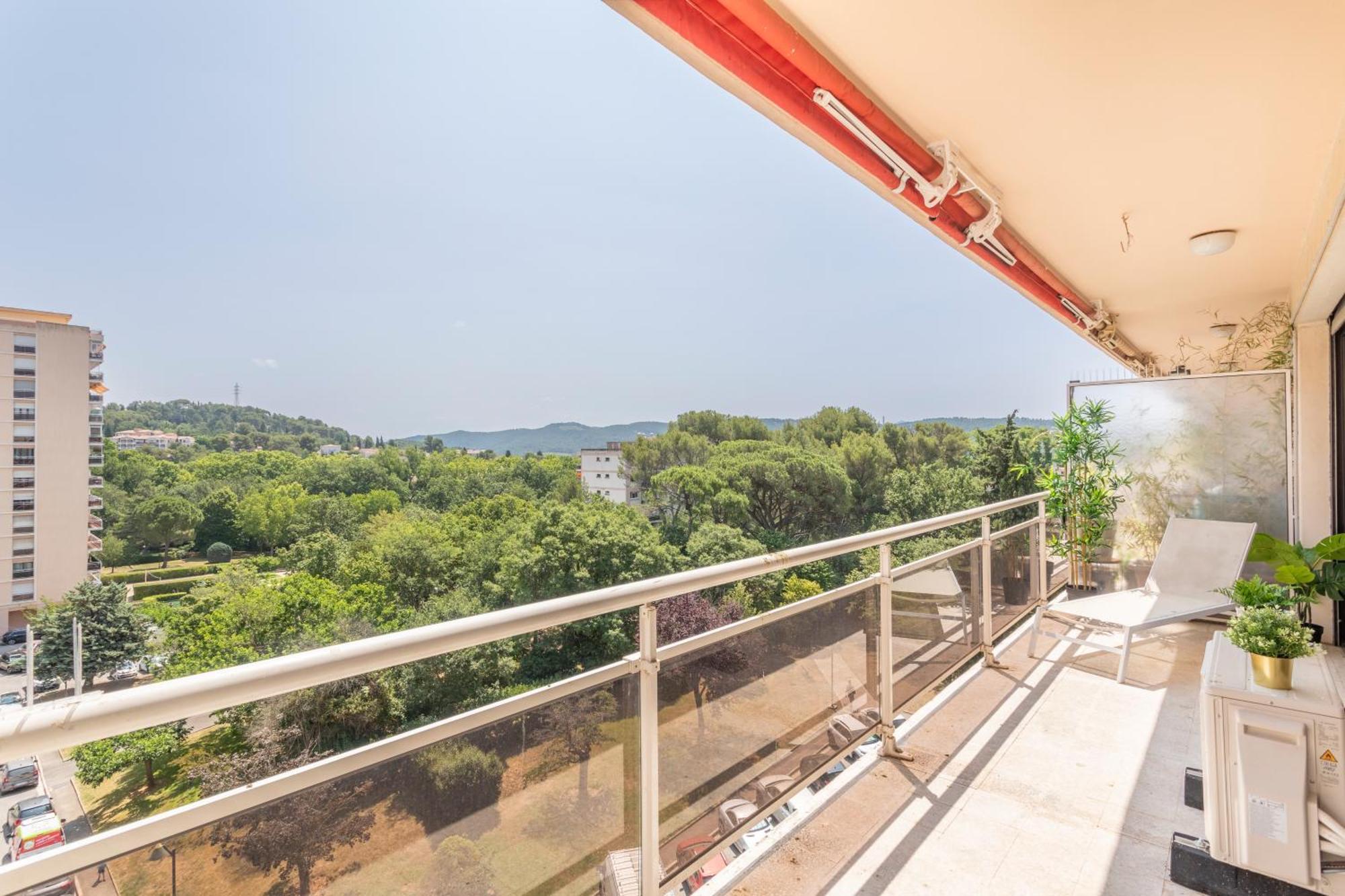 Apartmán Grand T2 Lumineux Et Climatise Avec Balcon Aix-en-Provence Exteriér fotografie