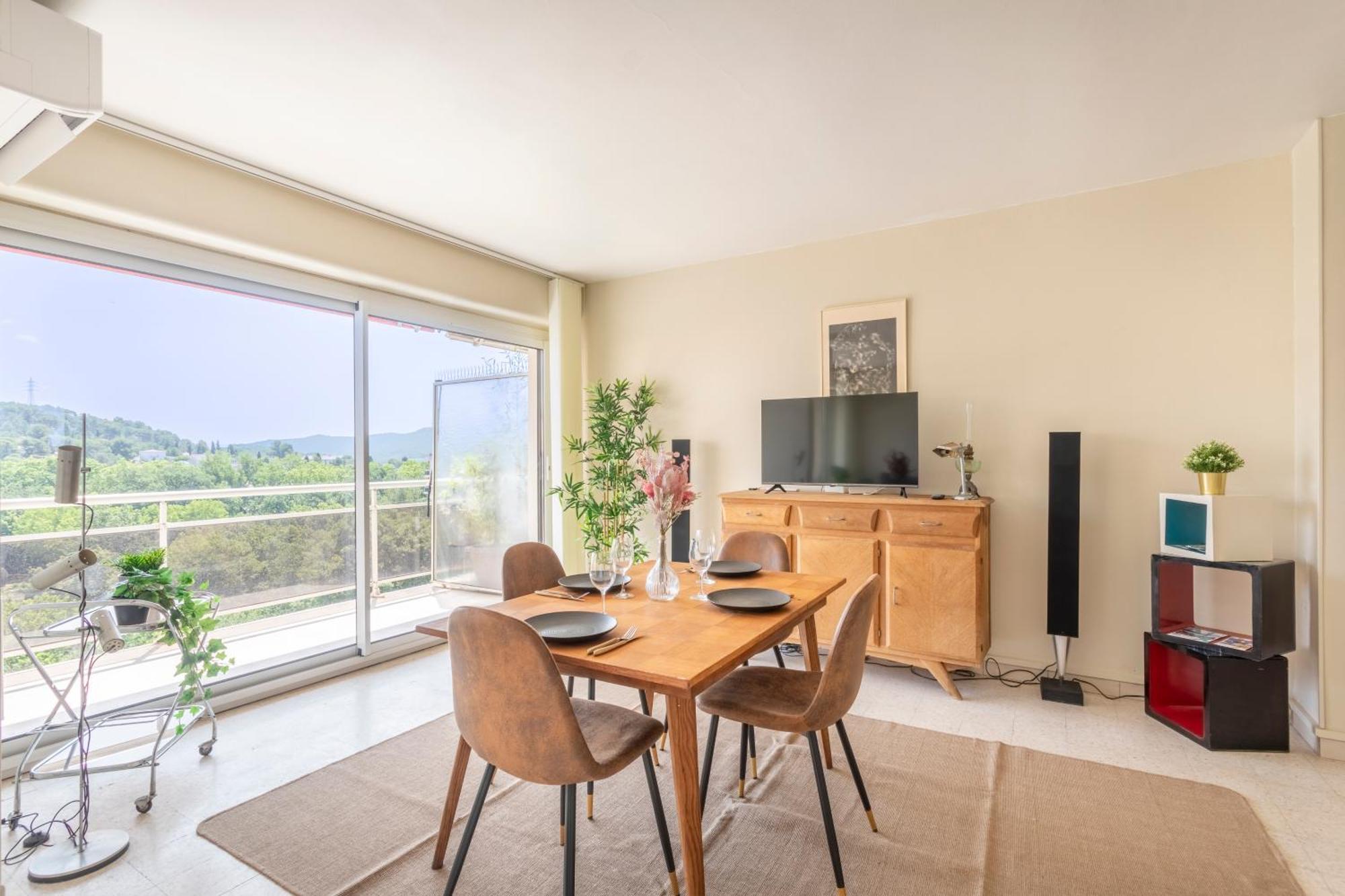 Apartmán Grand T2 Lumineux Et Climatise Avec Balcon Aix-en-Provence Exteriér fotografie